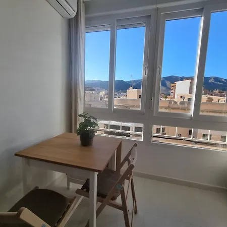 Precioso Estudio, Centro 托雷莫利诺斯